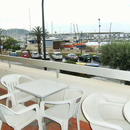 Marina 1-b Apartament *